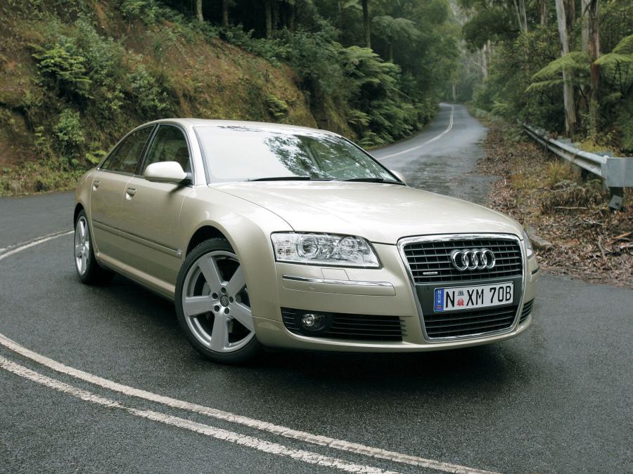  Audi A8 4.2 TDI Quattro (D3) 2006 года  (AU) (фото 12 из 16)